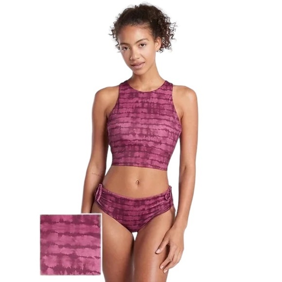 ATHLETA Conscious Shelf Bra Cropped Tank Top - Picture 3 of 9